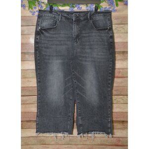 Judy Blue Size 20W Dark Wash Black Wide Leg Crop Raw Hem Jeans Stretch Denim